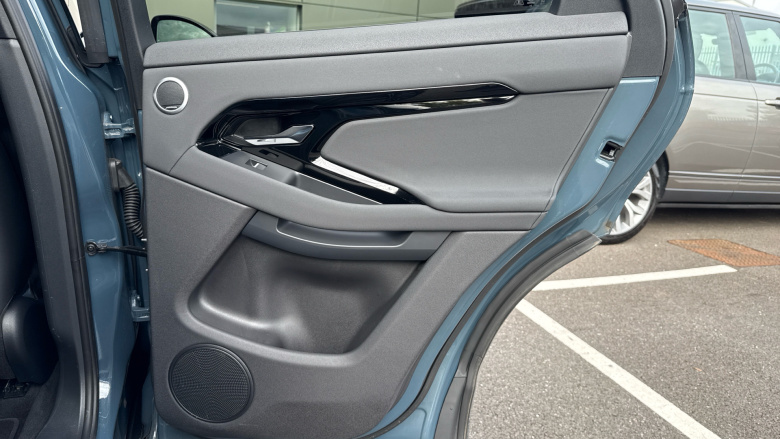 Land Rover Range Rover Evoque 2.0 D200 Dynamic SE 5dr Auto Diesel Hatchback